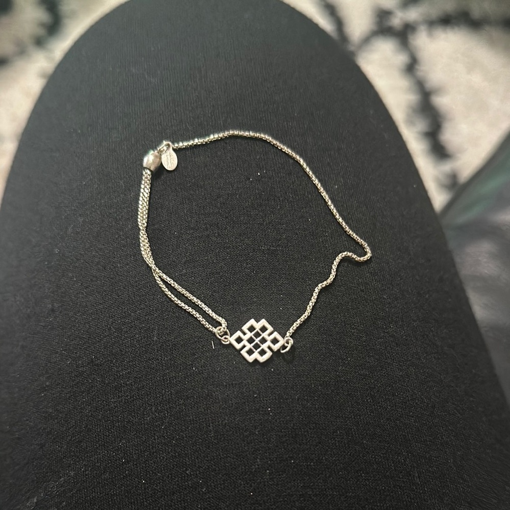 Elegant Silver Chain Bracelet